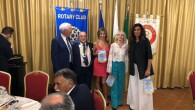 Porto San Giorgio 30 giugno 2023 Passaggio del martelletto tra il Presidente uscente Giovanni Tirabassi ed il Presidente entrante Gianluca Rocchetti, ingresso di 3 nuove socie, Carlotta Baggio, Morena Bassi […]